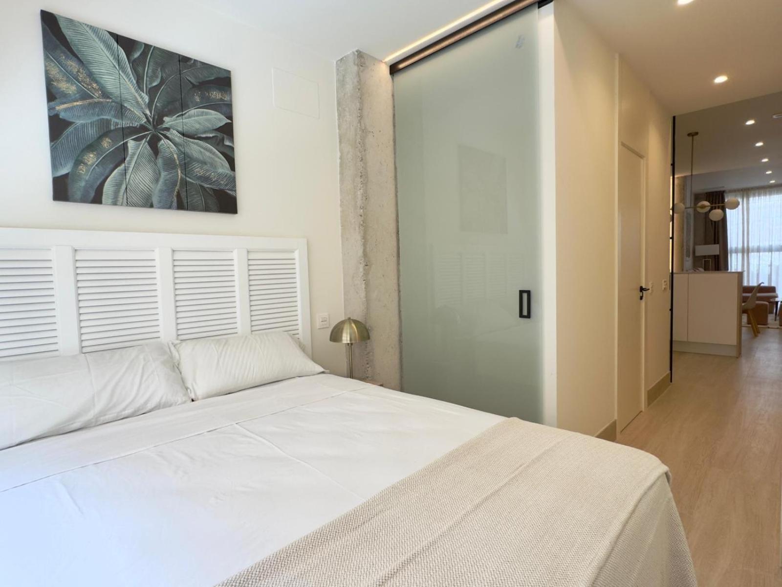 Apartamentos Orilla Del Bernabeu Madryt Zewnętrze zdjęcie
