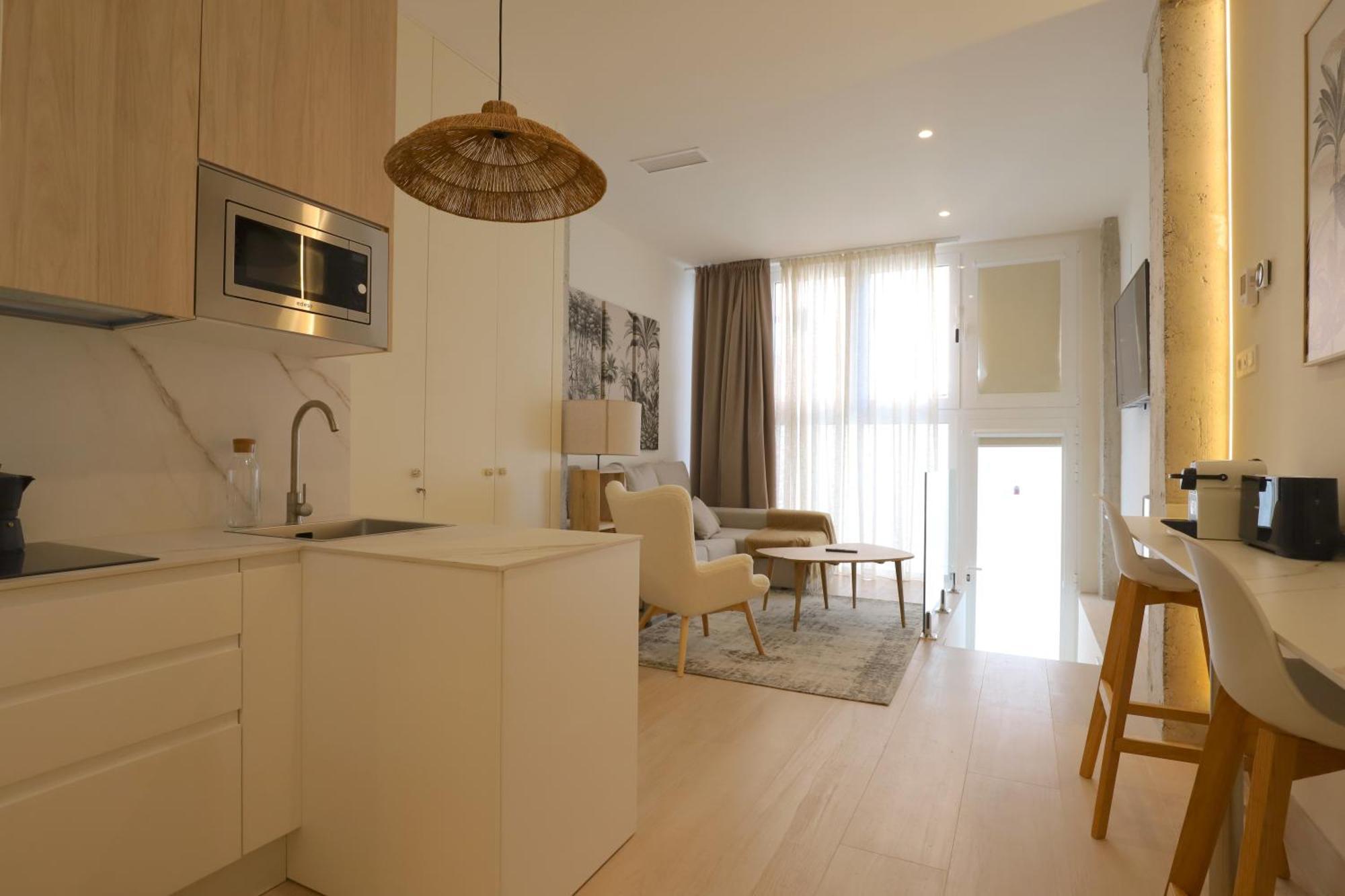 Apartamentos Orilla Del Bernabeu Madryt Zewnętrze zdjęcie