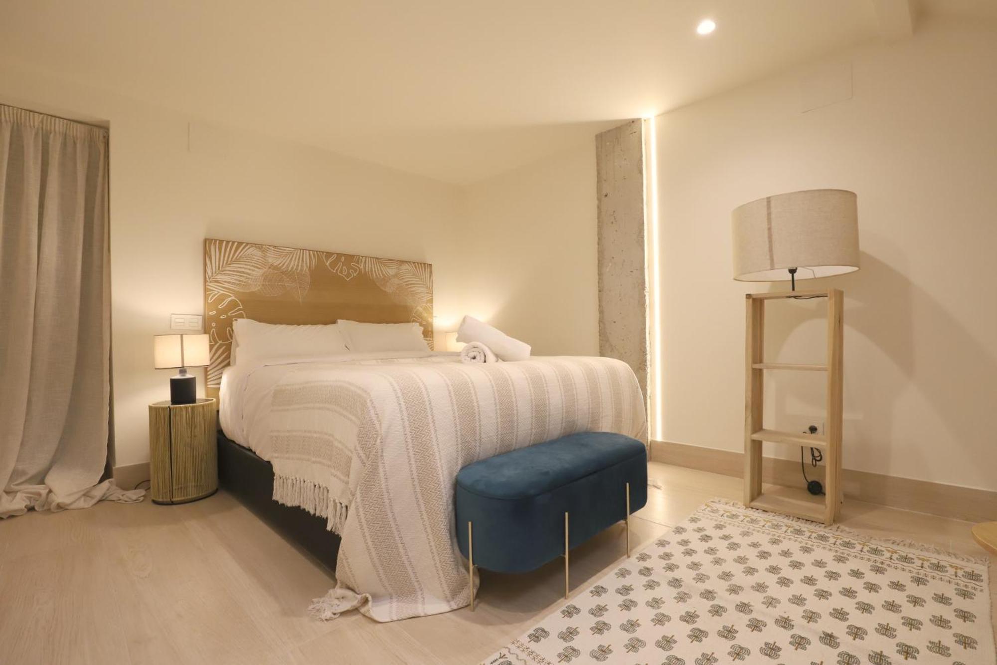 Apartamentos Orilla Del Bernabeu Madryt Zewnętrze zdjęcie
