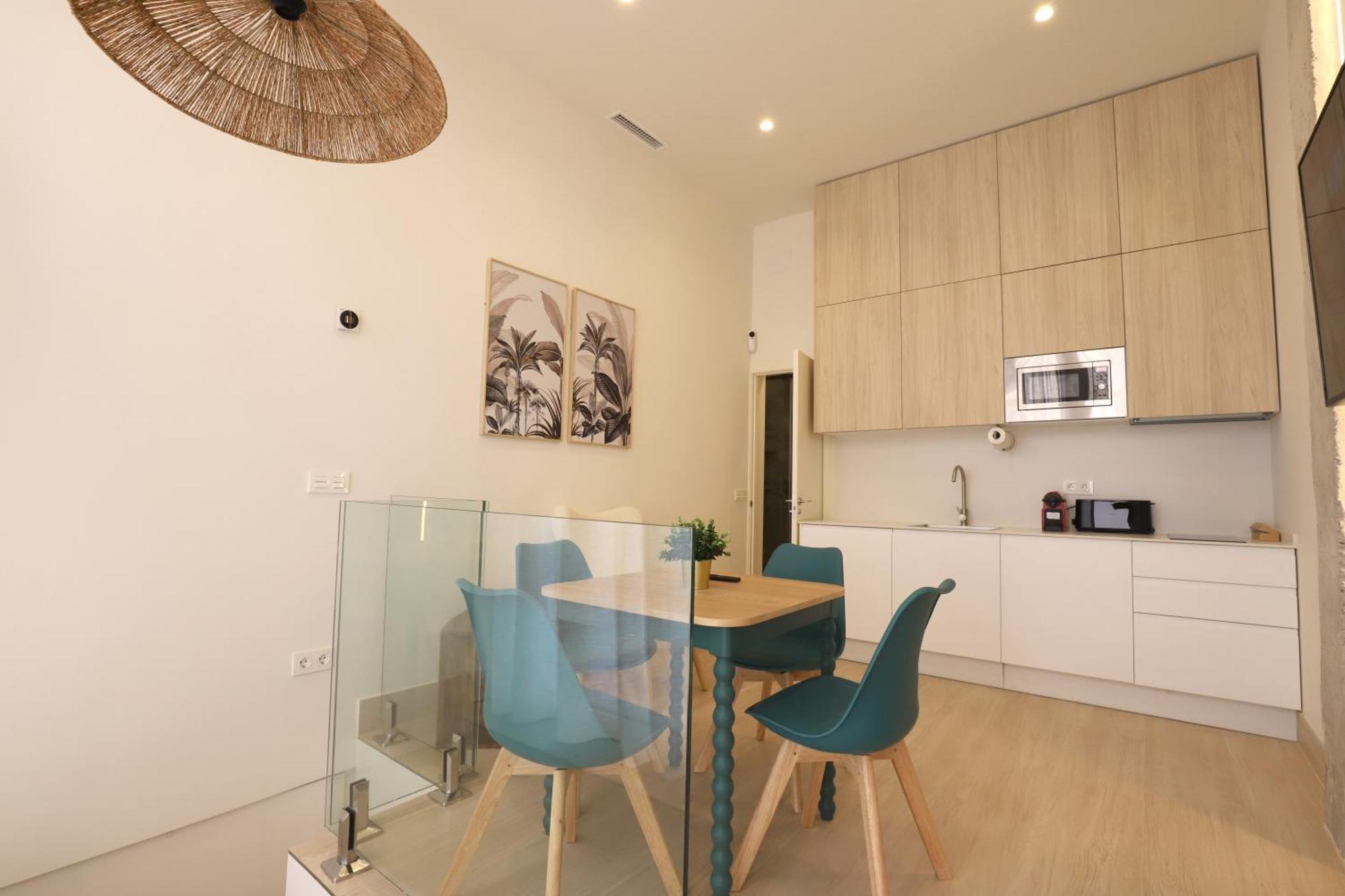 Apartamentos Orilla Del Bernabeu Madryt Zewnętrze zdjęcie